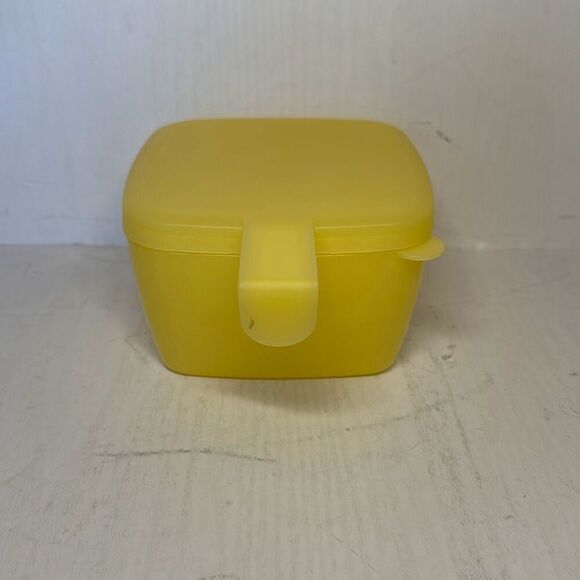 Tupperware Forget Me Not Hanging Cheese Keeper Saver Container Yellow - Picture 2 of 8